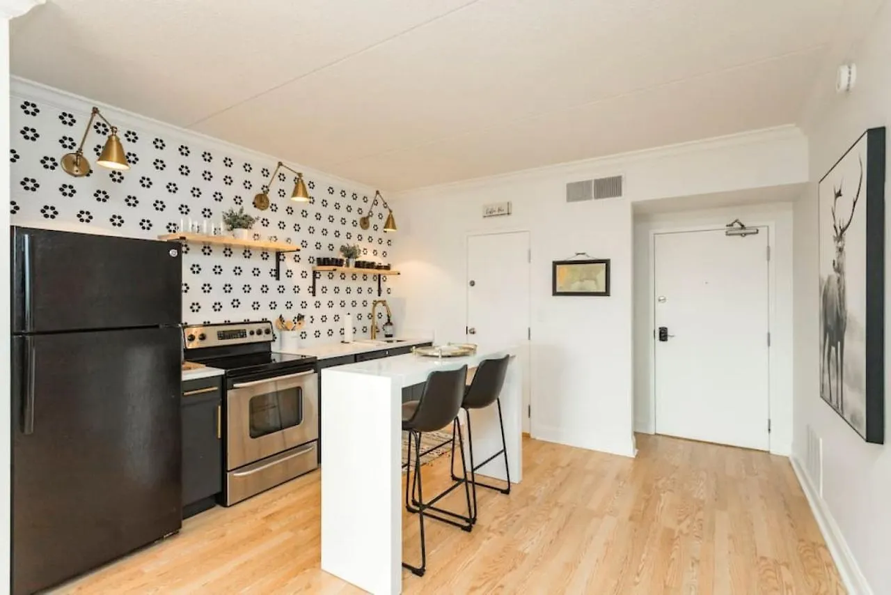 別荘 Music City Holiday 2 Bedroom 5 Beds Pool Parking ナッシュビル
