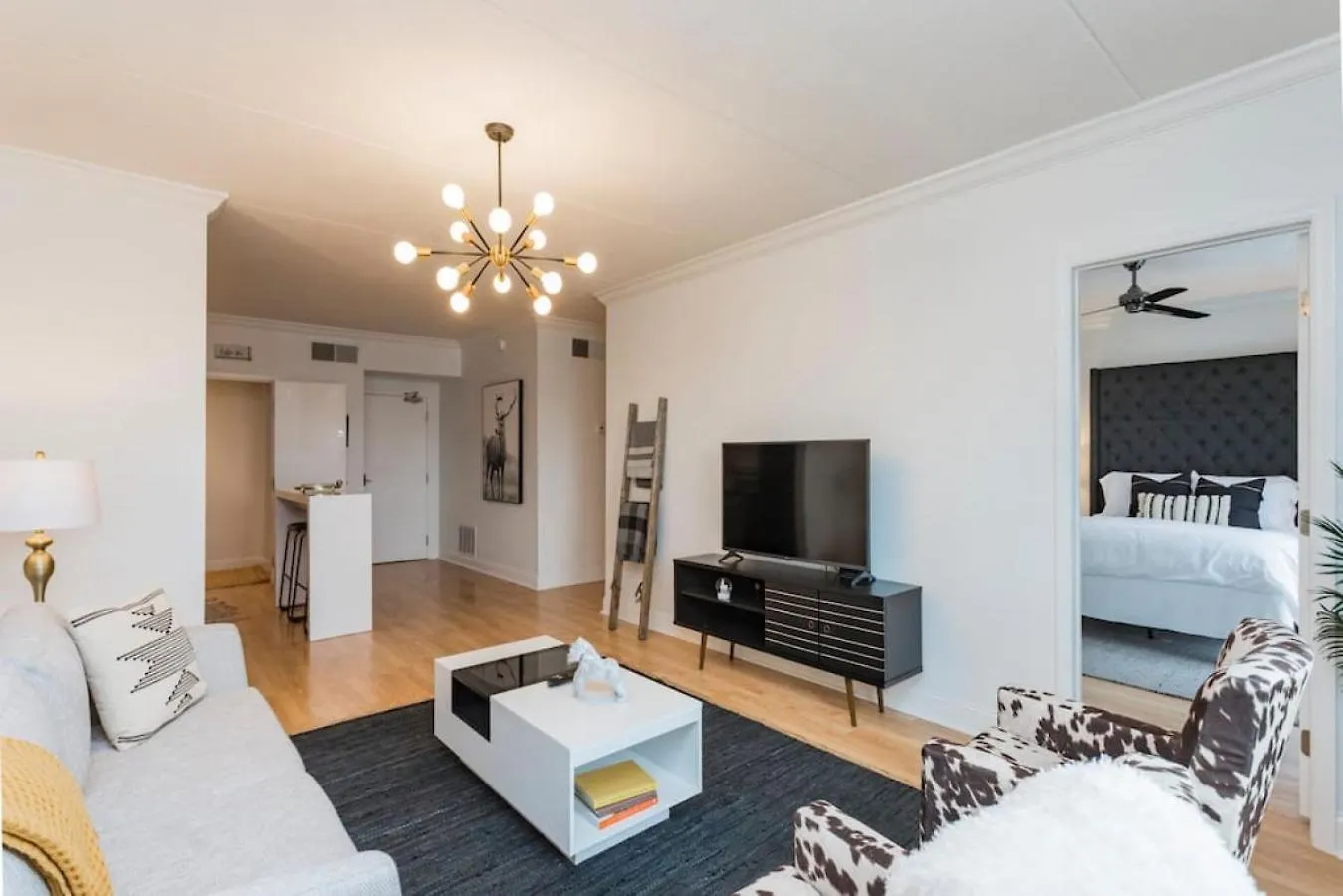 Music City Holiday 2 Bedroom 5 Beds Pool Parking ナッシュビル 0*,  米国