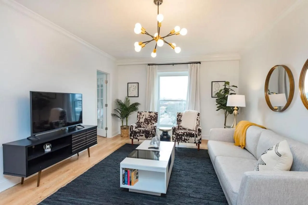 別荘 Music City Holiday 2 Bedroom 5 Beds Pool Parking ナッシュビル